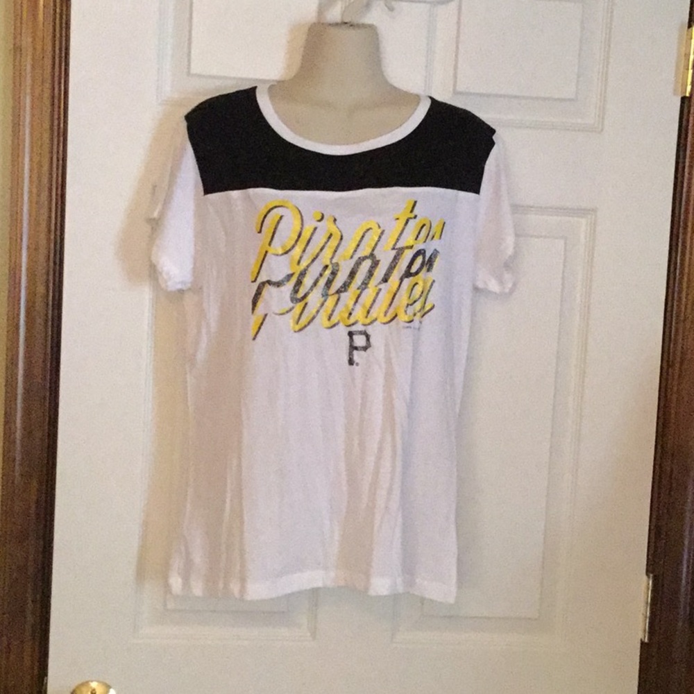 Pirate Tee Shirt NWOT - Picture 1 of 5